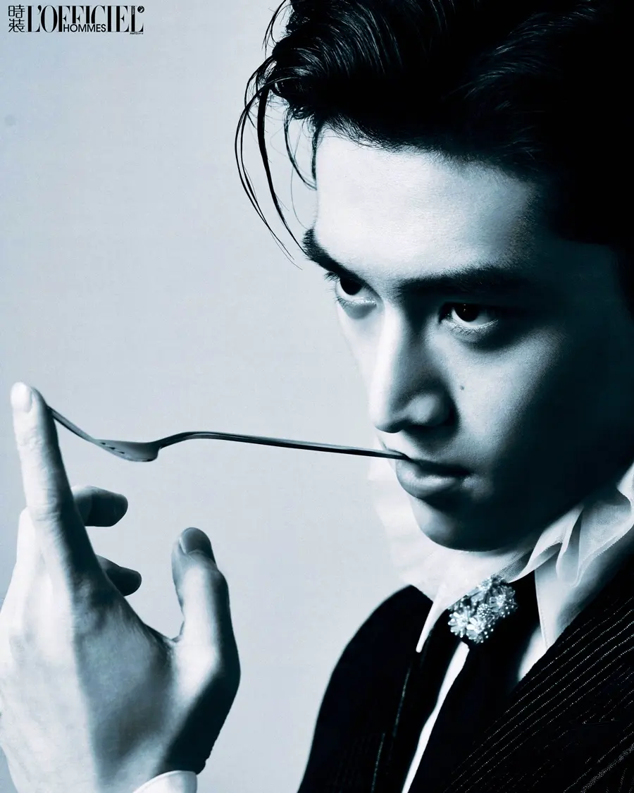 Zhang Kangle @ L&rsquo;OFFICIEL HOMMES China August 2025