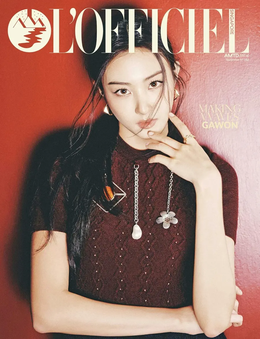 (MEOVV) Gawon @ L'OFFICIEL Singapore September 2025