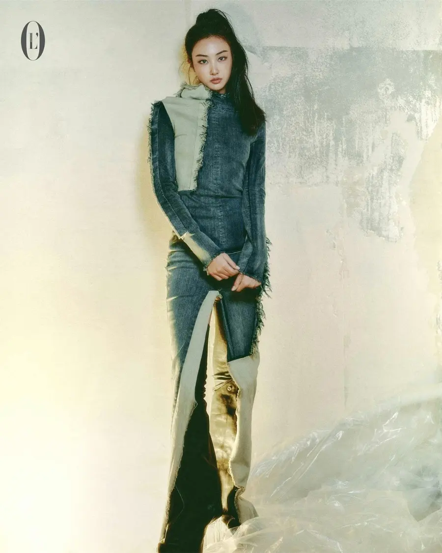 (MEOVV) Gawon @ L'OFFICIEL Singapore September 2025