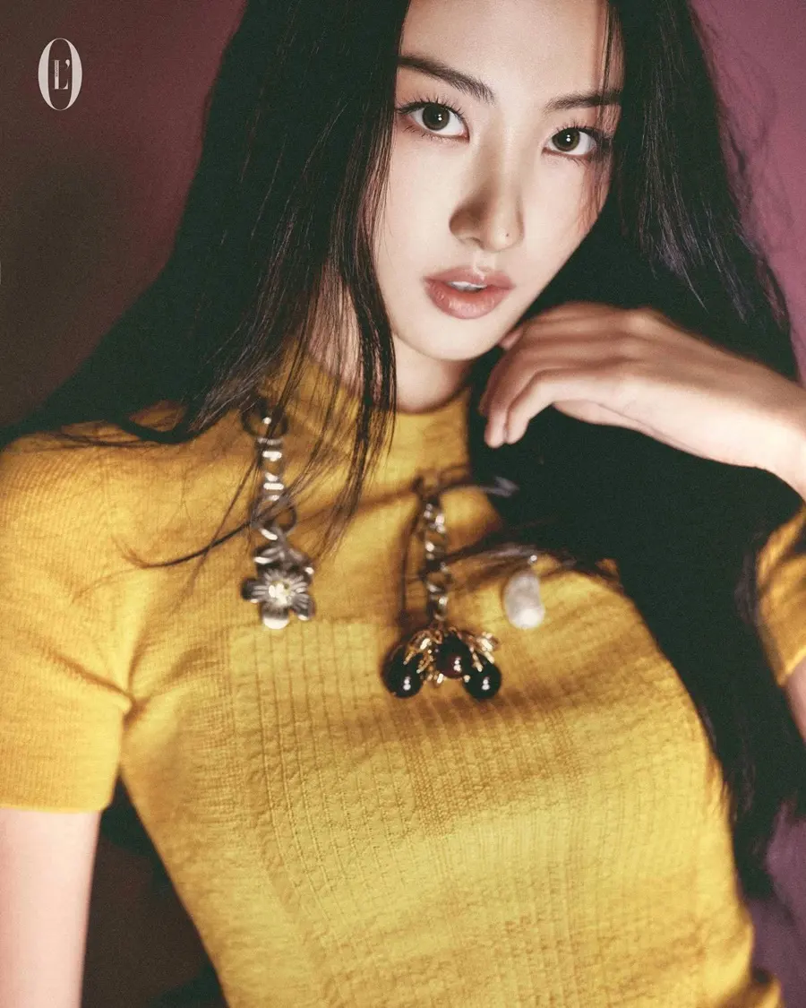 (MEOVV) Gawon @ L'OFFICIEL Singapore September 2025