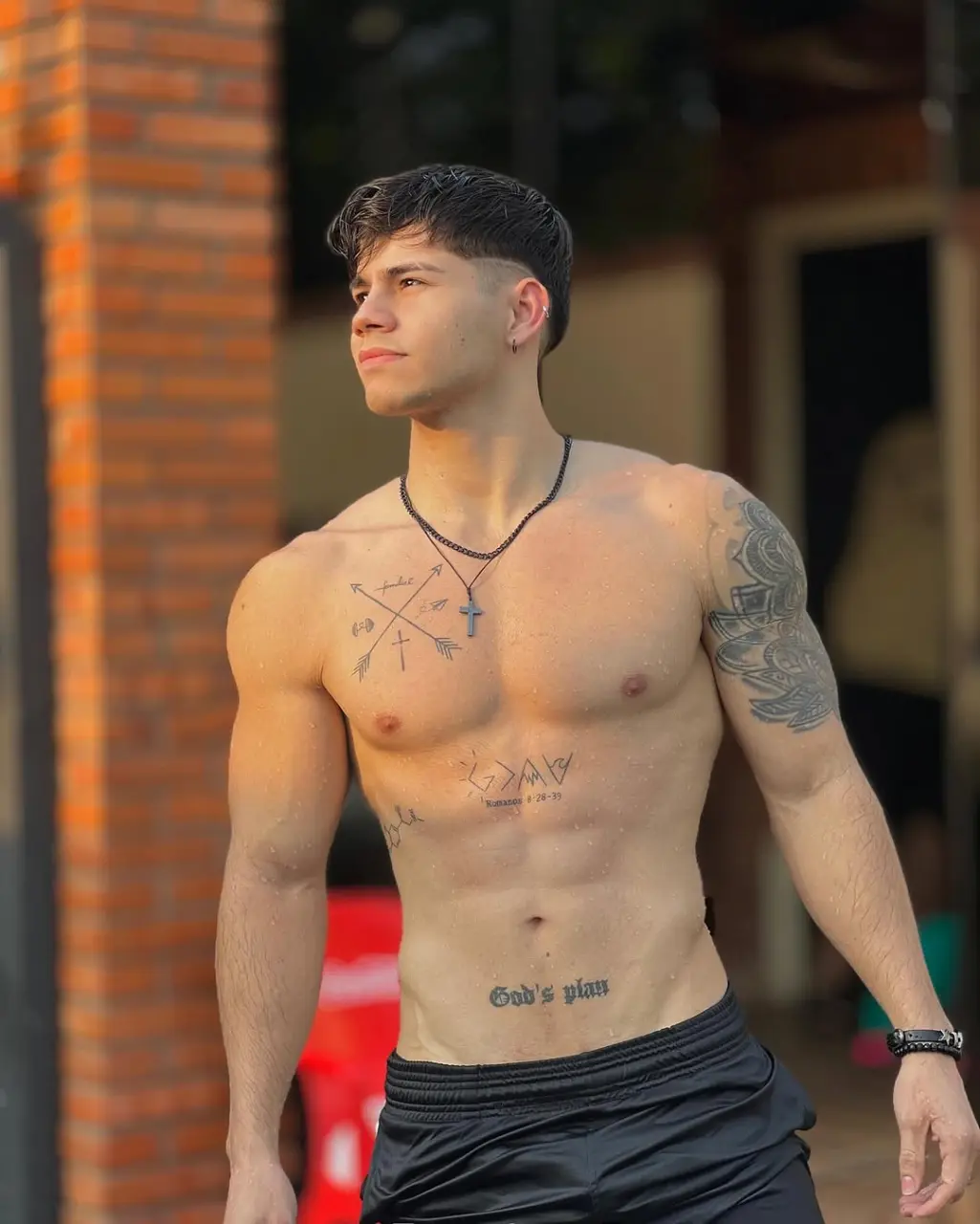 Fitness program design and coaching : Natanael
