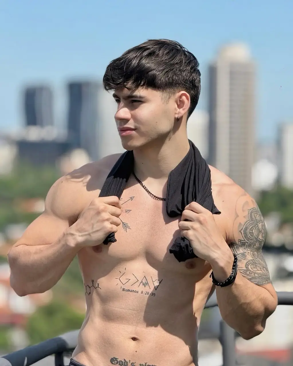Fitness program design and coaching : Natanael