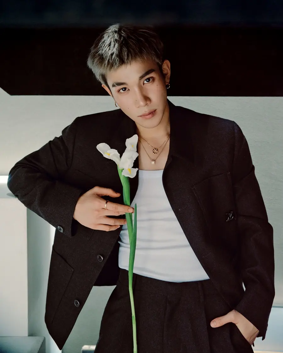 โฟร์ท-ณัฐวรรธน์ @ Harper&rsquo;s BAZAAR Singapore September 2025