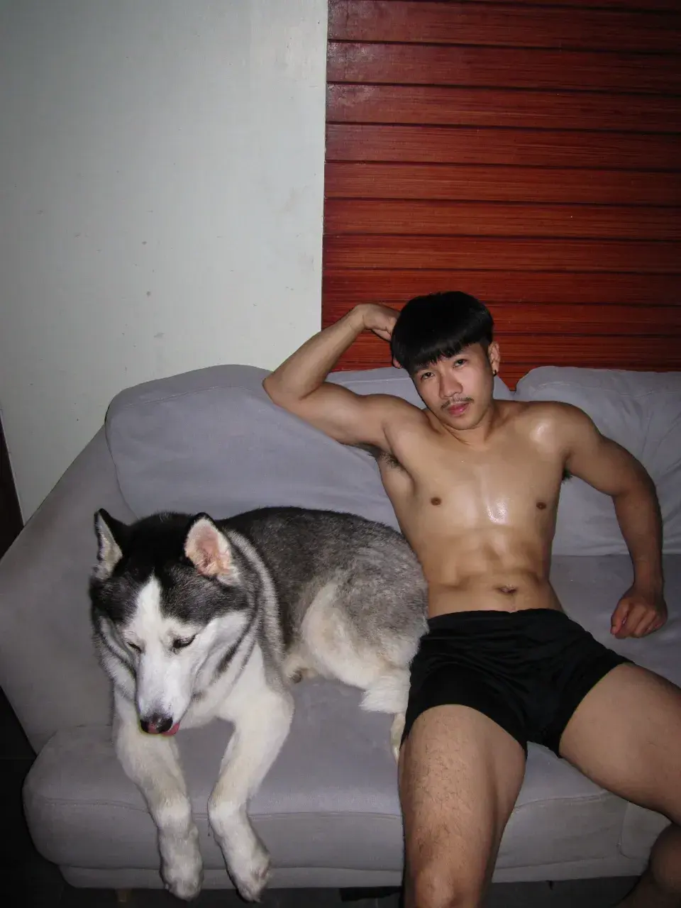 ครางงงงสิว่า ผัวววววขาาา