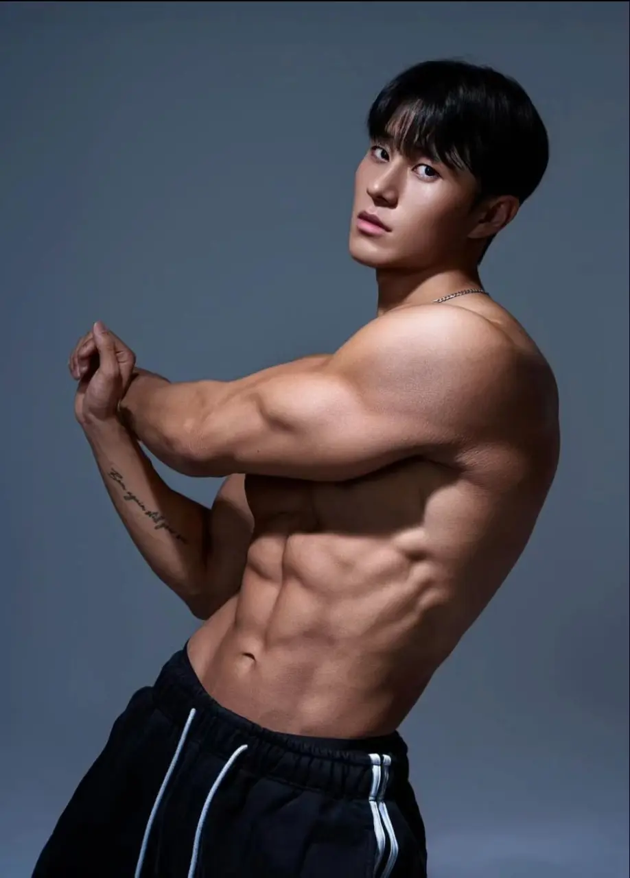 Fitness trainer : 천정현