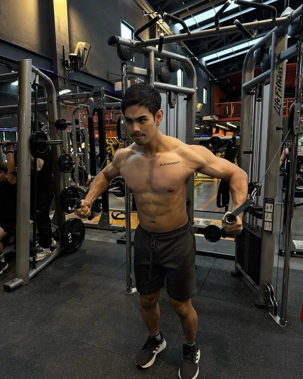 Cool GUY : Bobby Panachai