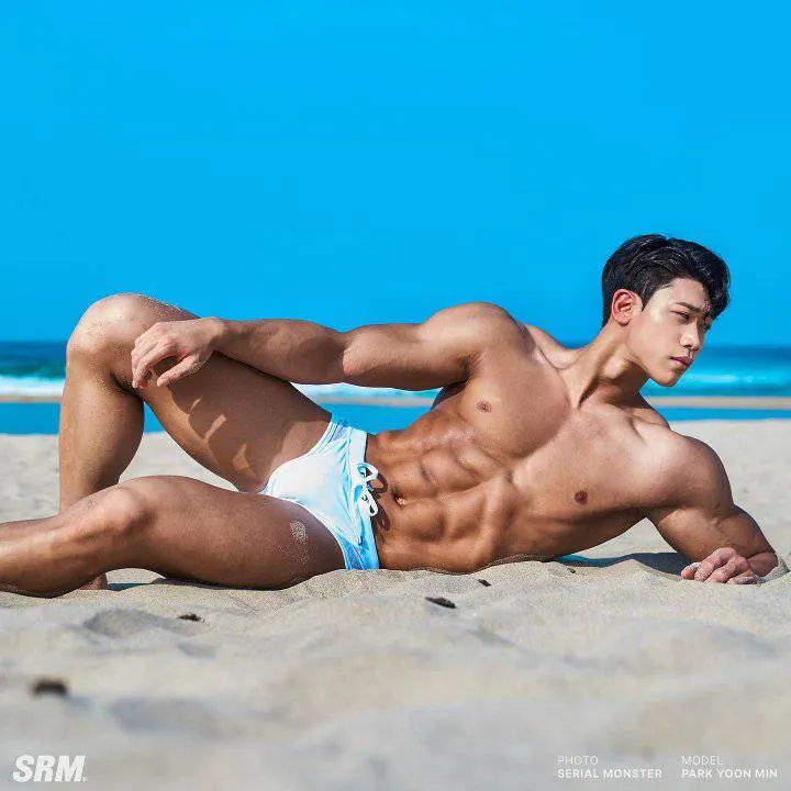 หนุ่มเกาหลีงานดี มีวาร์ป ( IG : yum_physique )