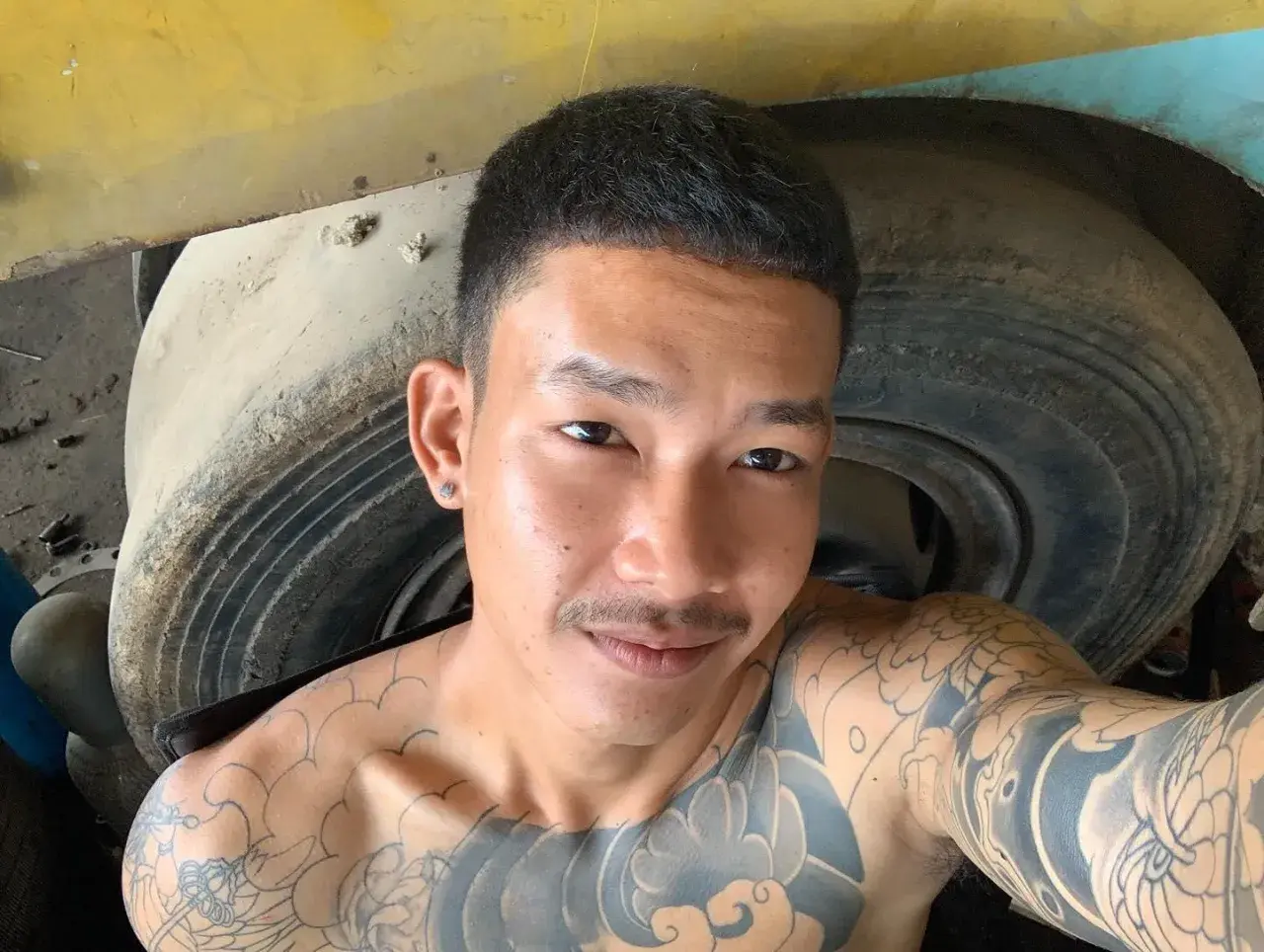 ซูมแล้วเสวว่ะ