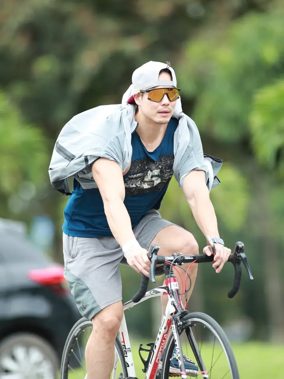 โล่งขาวโพลนไปหมด