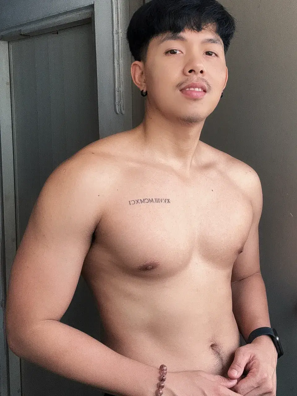 แฉะแล้วเคยอม