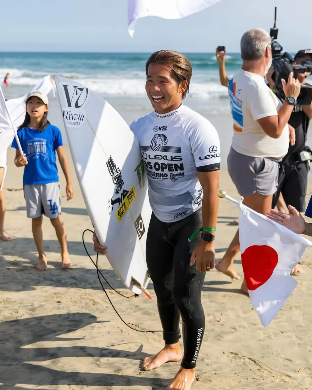 Professional surfer :  hiroto ohhara
