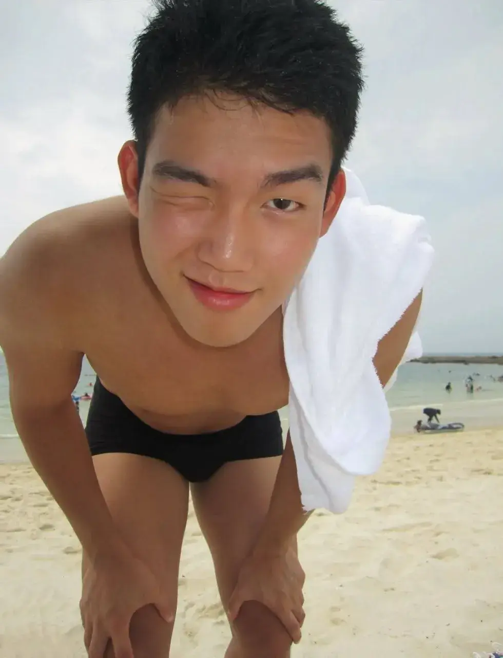 ริมหาด