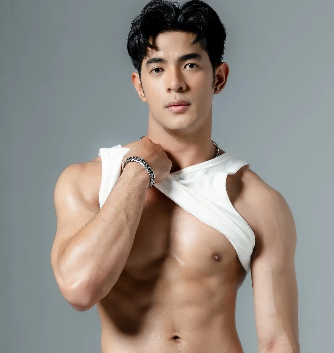 Model & Actor : AL Wittaya Suwannathep