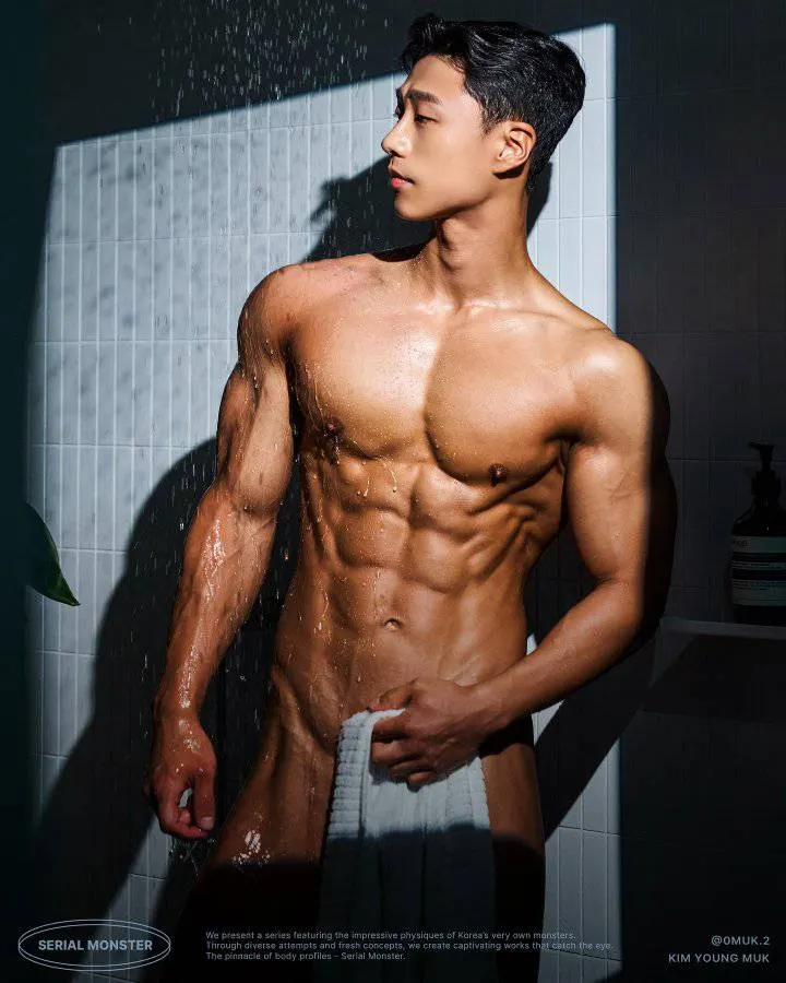 หนุ่มเกาหลีงานดี มีวาร์ป ( IG : 0muk.2 )