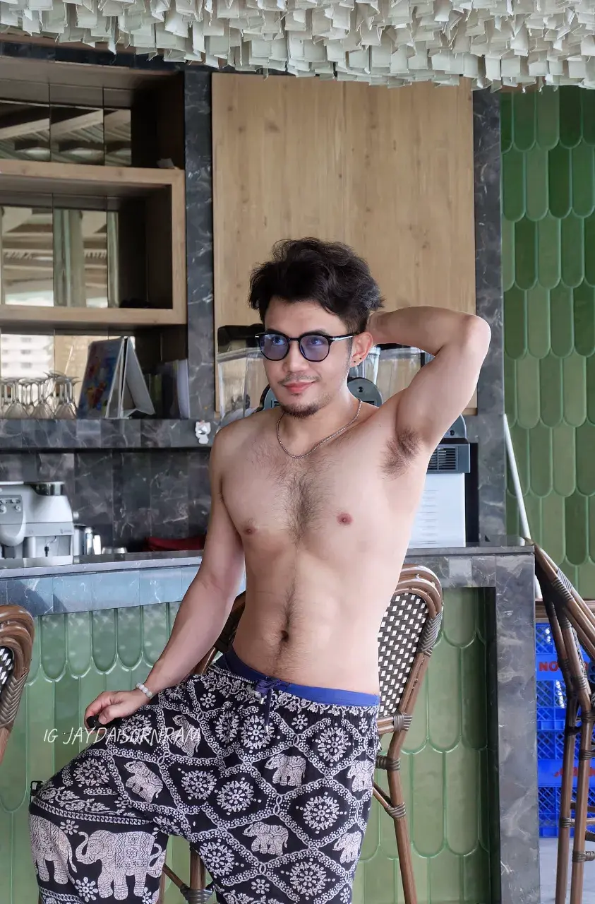 เข้มข้นล้นออกปาก