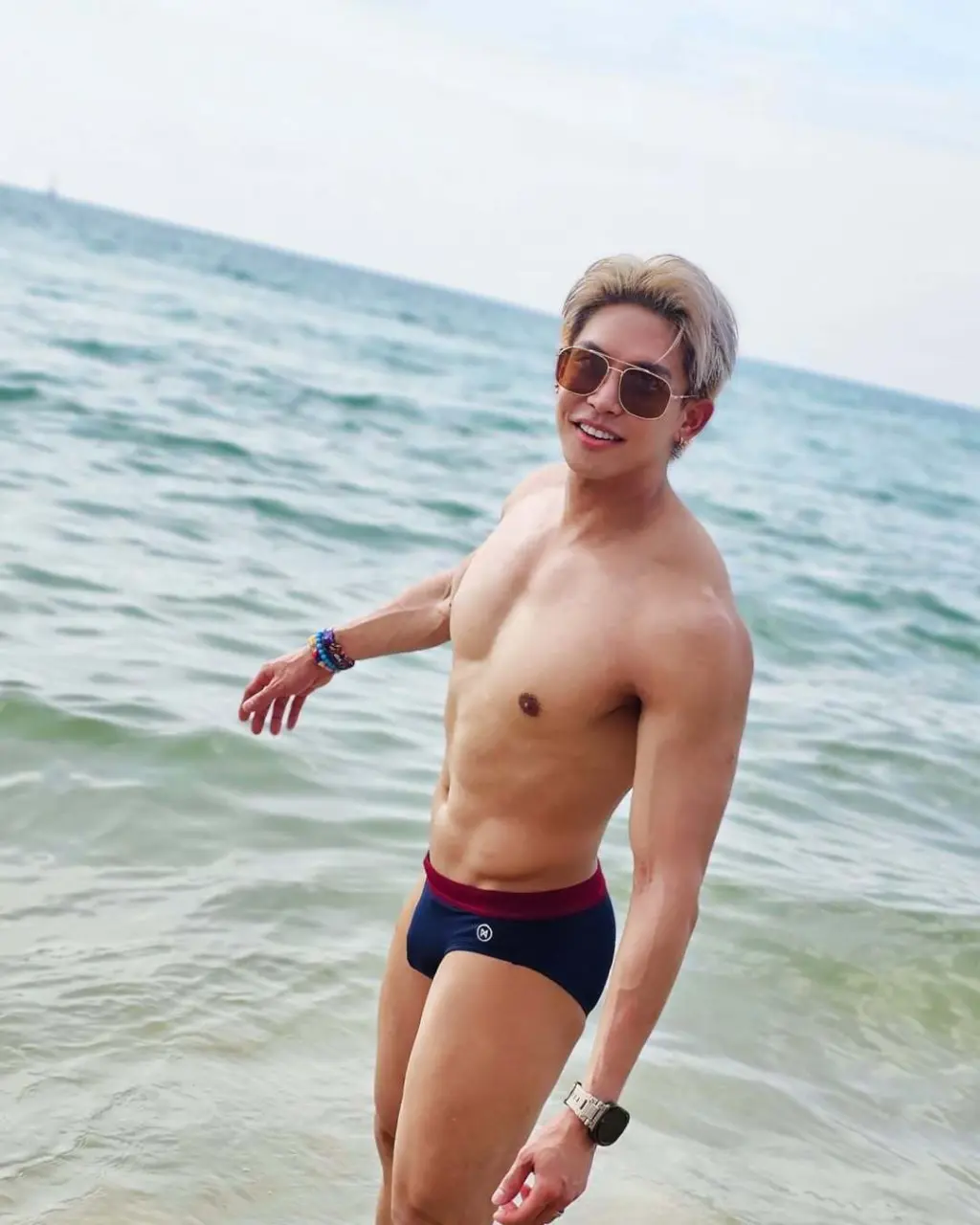 Cool GUY : Jirateep Hongrattanakorn