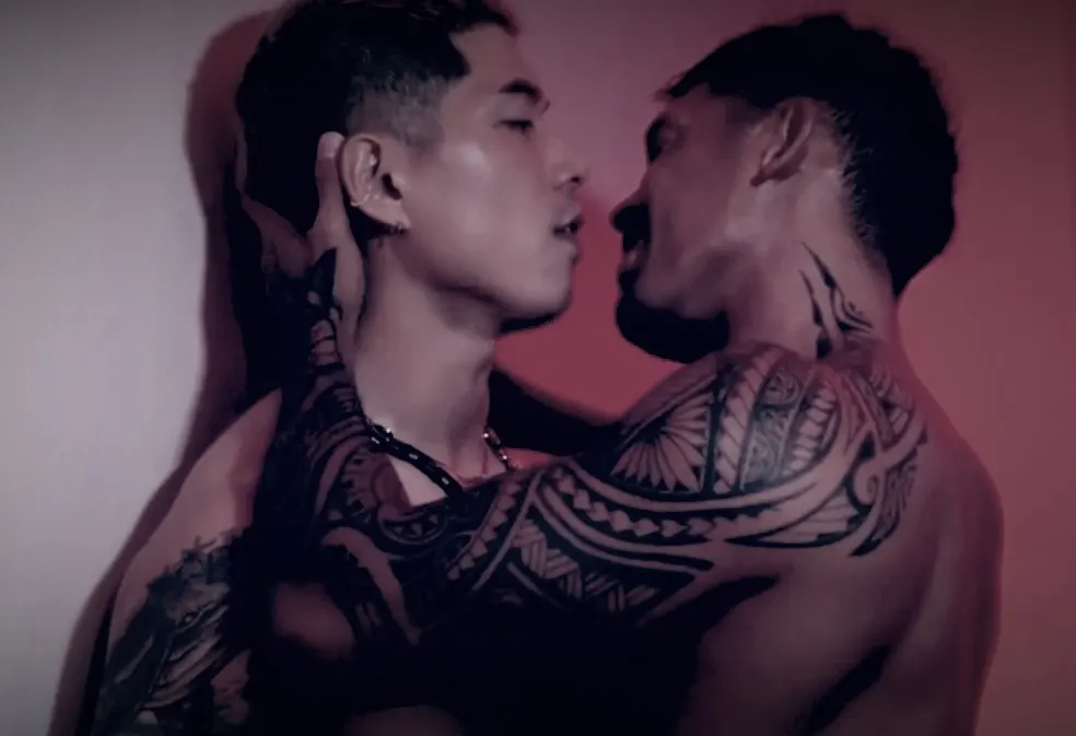 เมียไม่อยู่ เมียไม่รู้ เมียเผลอ ...โดน