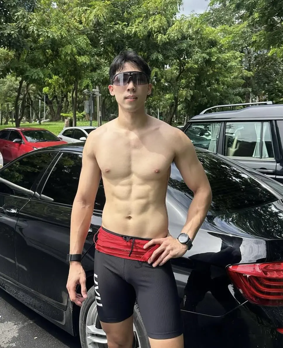เฮียเฟยกับพวกพ้อง...แซ๋บบบ