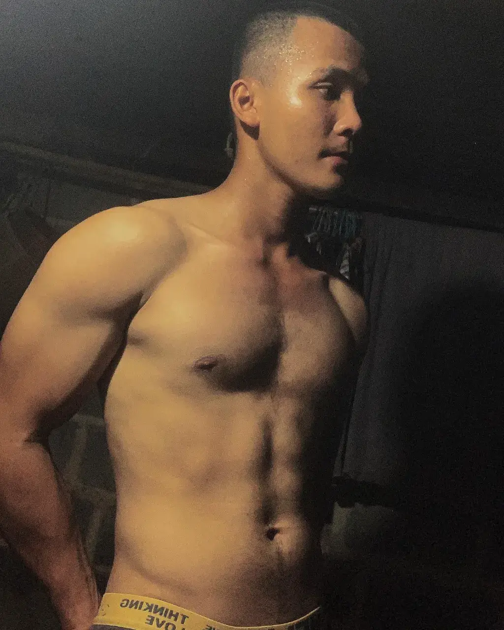 เสพเธอให้ฉ่ำปอด