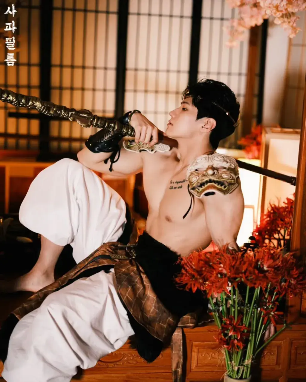 หนุ่มเกาหลีงานดี มีวาร์ป ( IG : qkrgktkxks )
