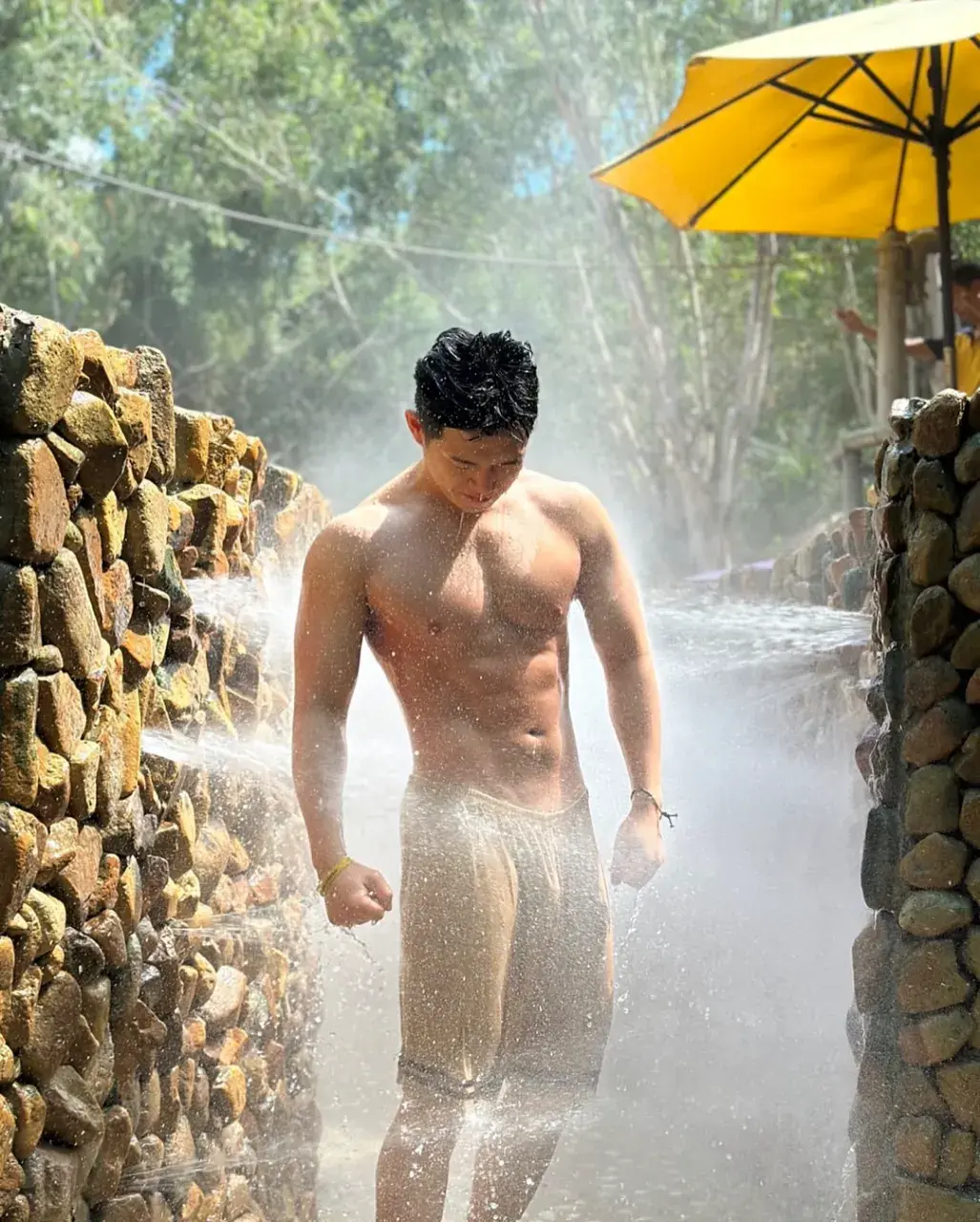 หนุ่มเกาหลีงานดี มีวาร์ป ( IG : dragonjju )