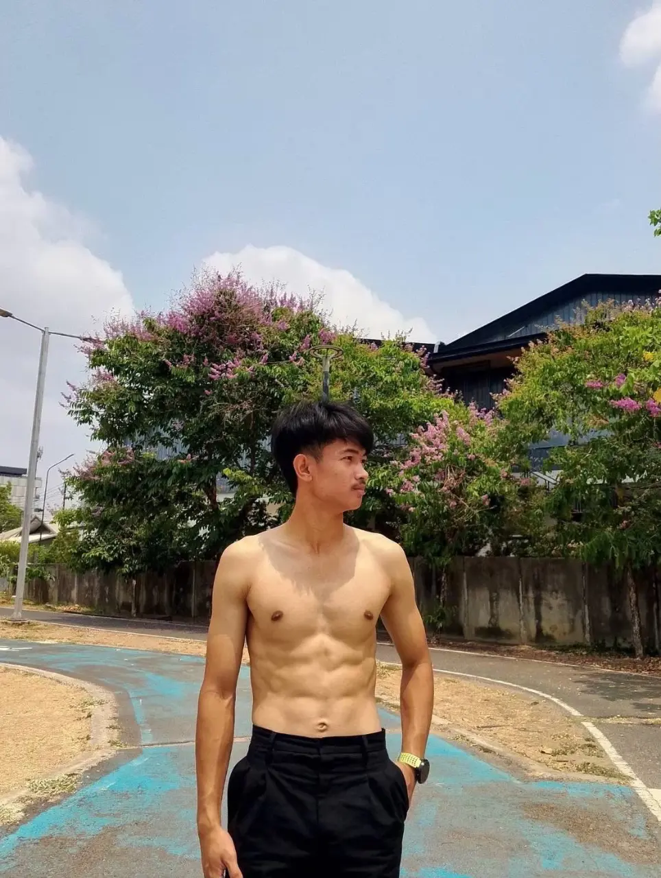 ถอดโชว์เรือนร่าง 2945