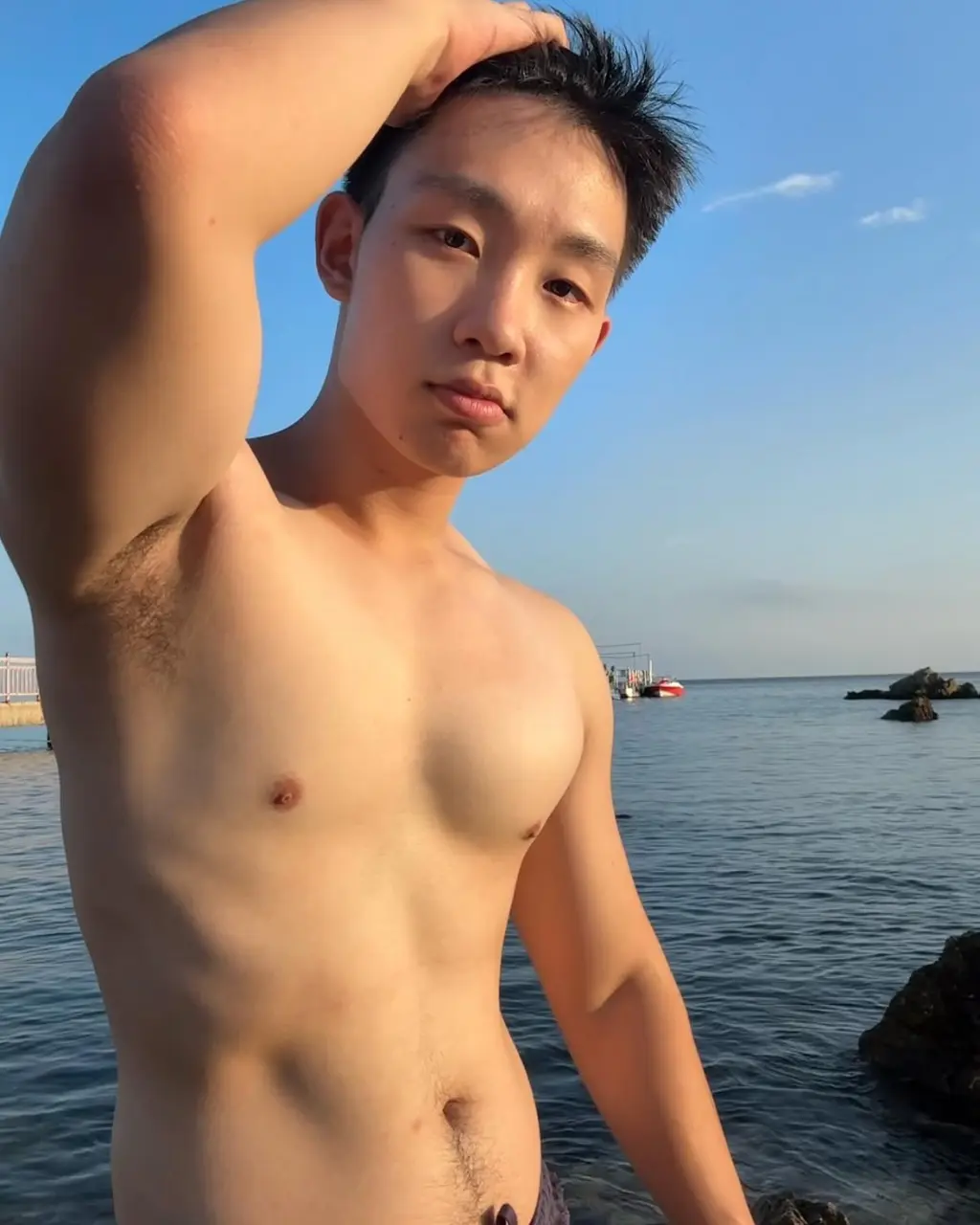 ถอดโชว์เรือนร่าง 2947