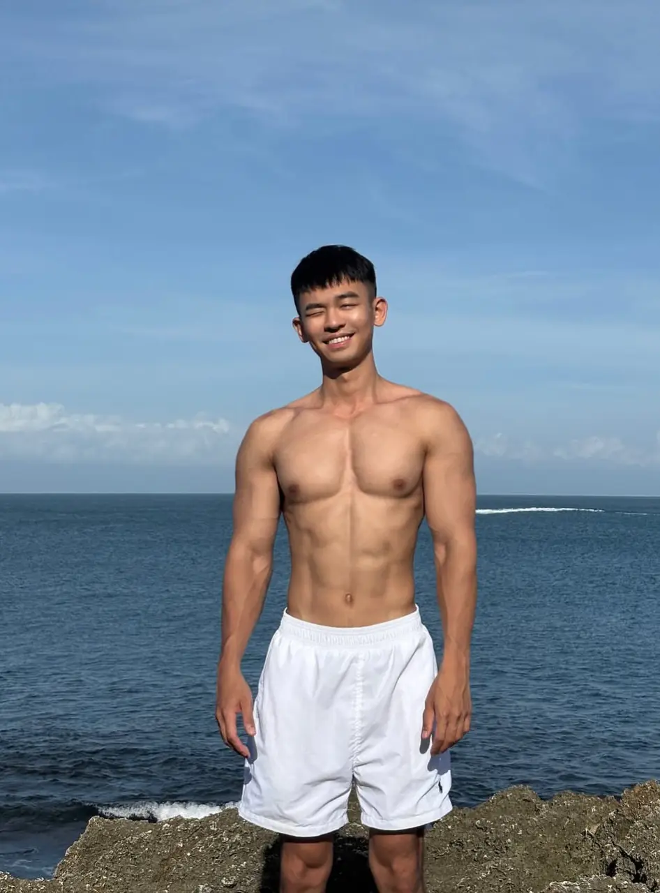 ถอดโชว์เรือนร่าง 2947