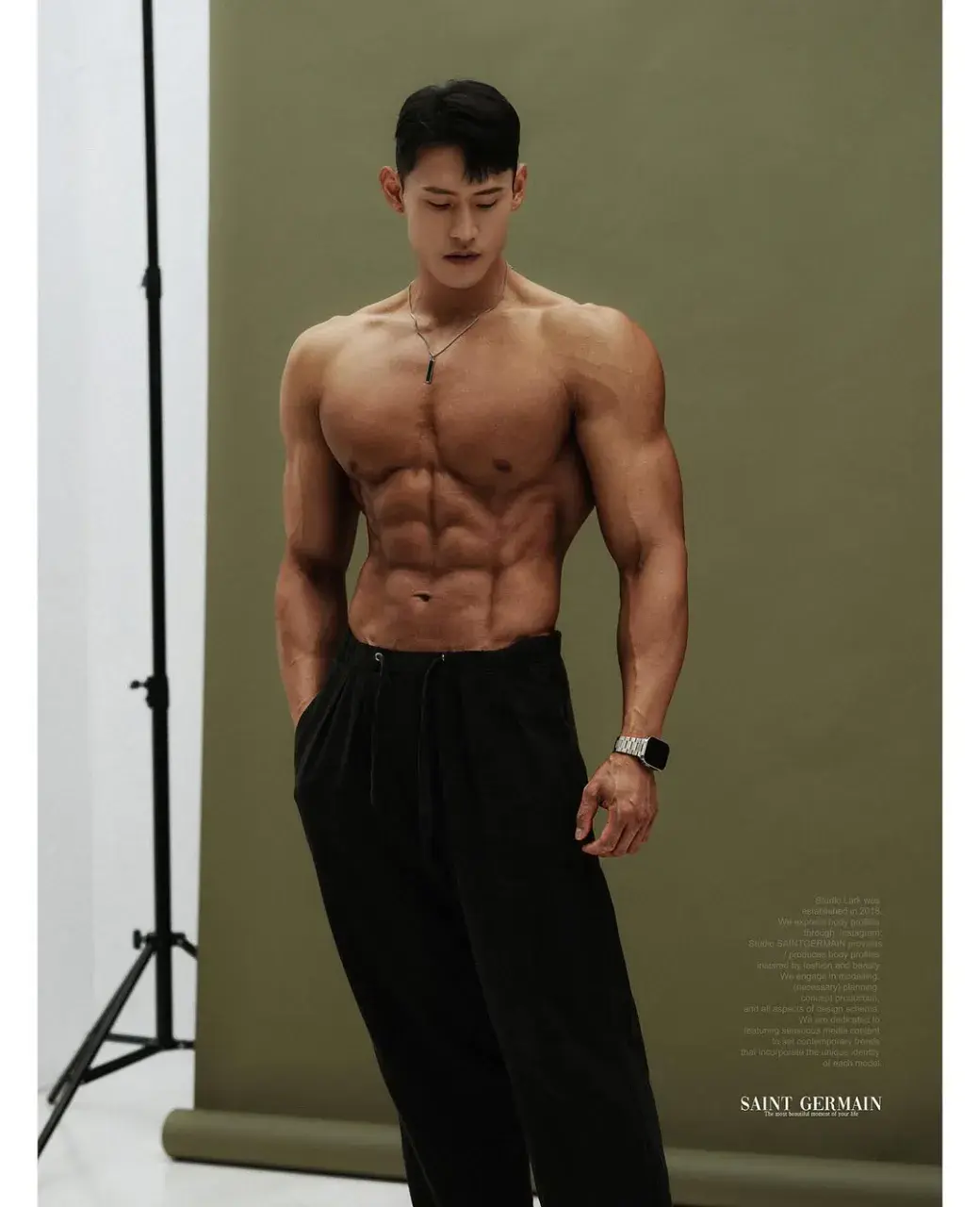 หนุ่มเกาหลีงานดี มีวาร์ป ( IG : _baron_0v0 )