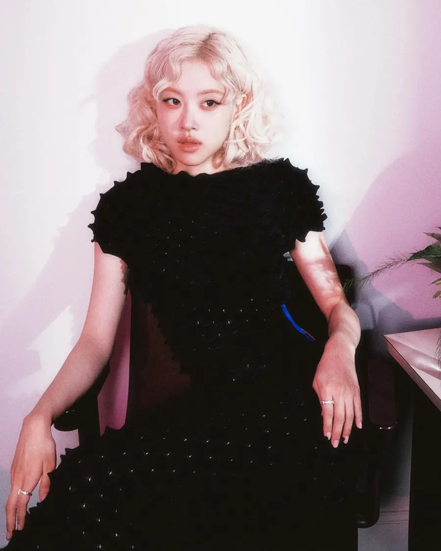 Ros&eacute; @ Perfect Magazine issue 9 September 2025