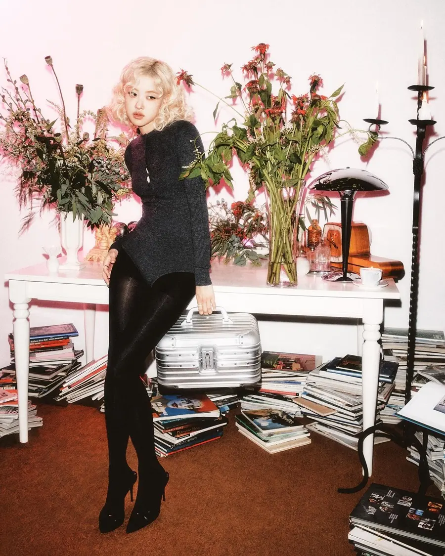 Ros&eacute; @ Perfect Magazine issue 9 September 2025