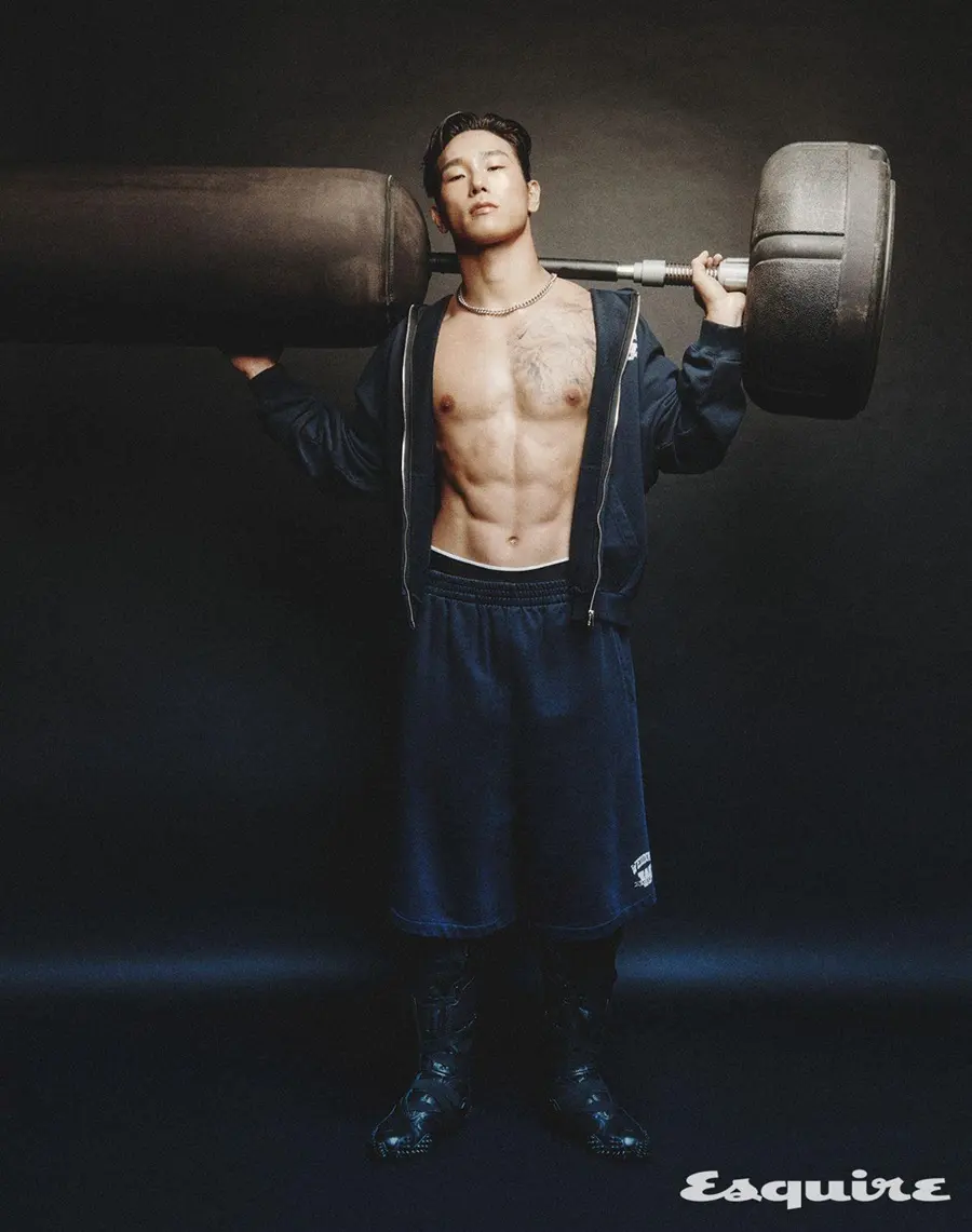 Yun Sung bin @ Esquire Korea October 2025