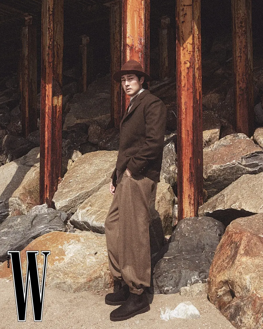 So Ji sub @ W Korea October 2025