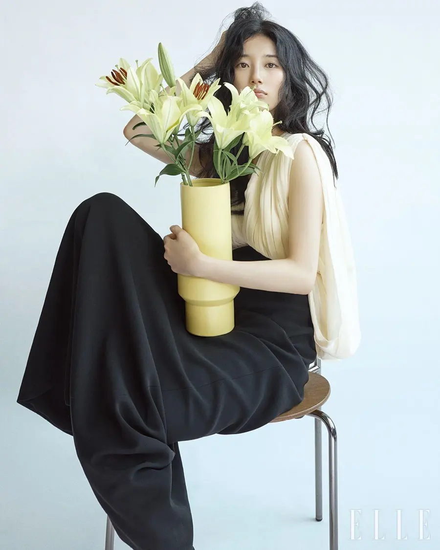Suzy @ ELLE Korea October 2025