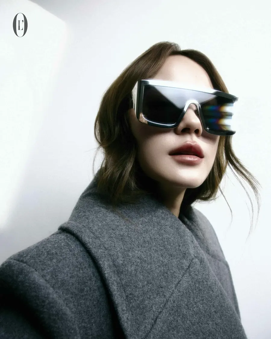 น้ำตาล-ทิพนารี @ L&rsquo;OFFICIEL Singapore October 2025