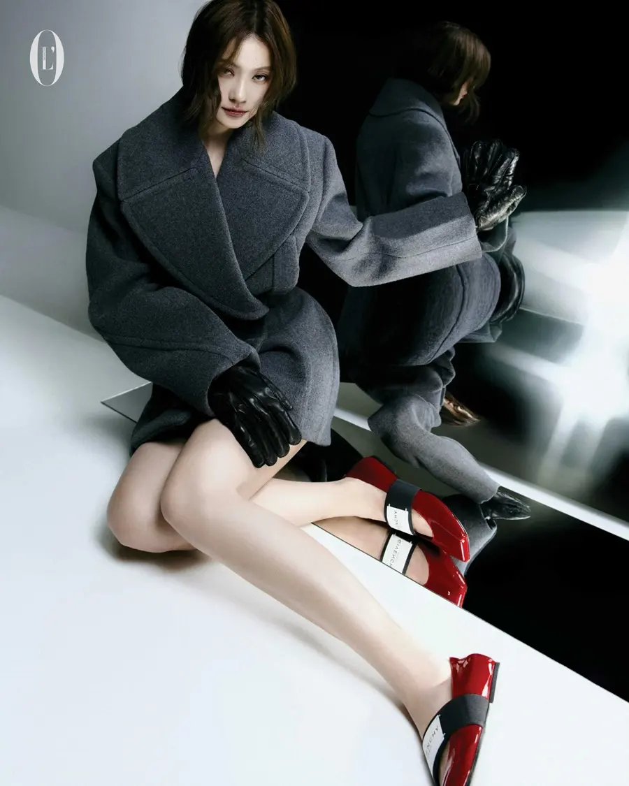 น้ำตาล-ทิพนารี @ L&rsquo;OFFICIEL Singapore October 2025