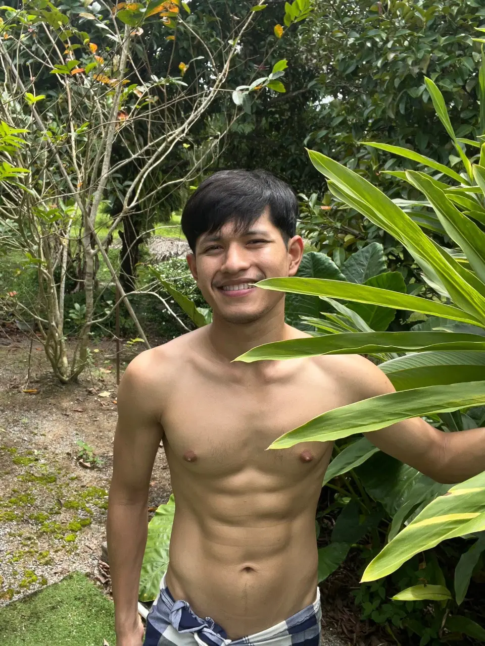 ถอดโชว์เรือนร่าง 2951