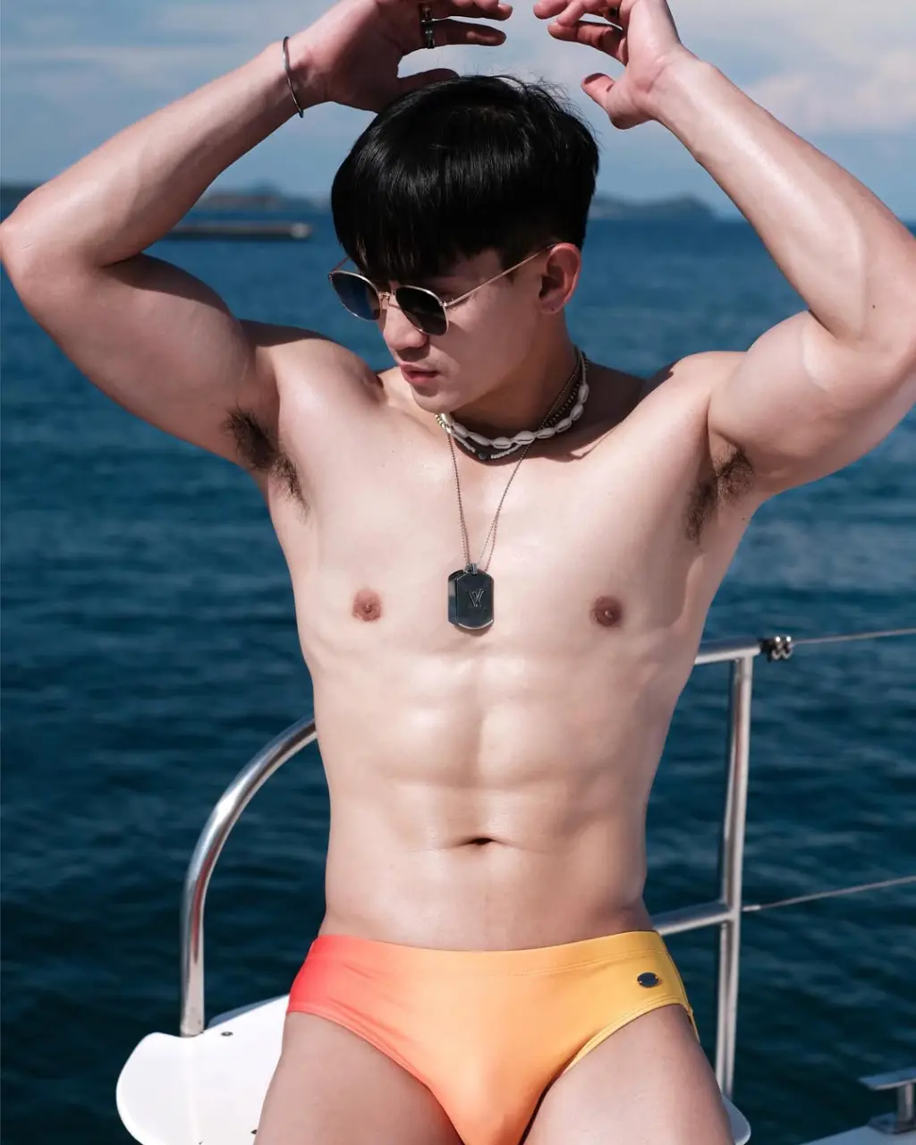 Cool GUY : LEO KIM