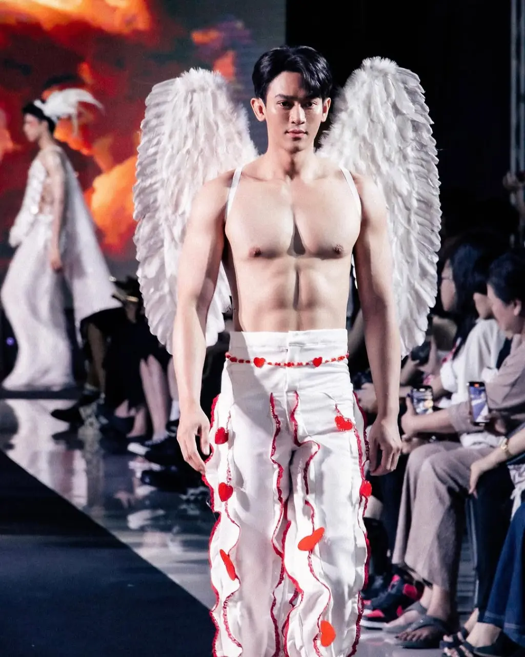 Cool GUY : LEO KIM