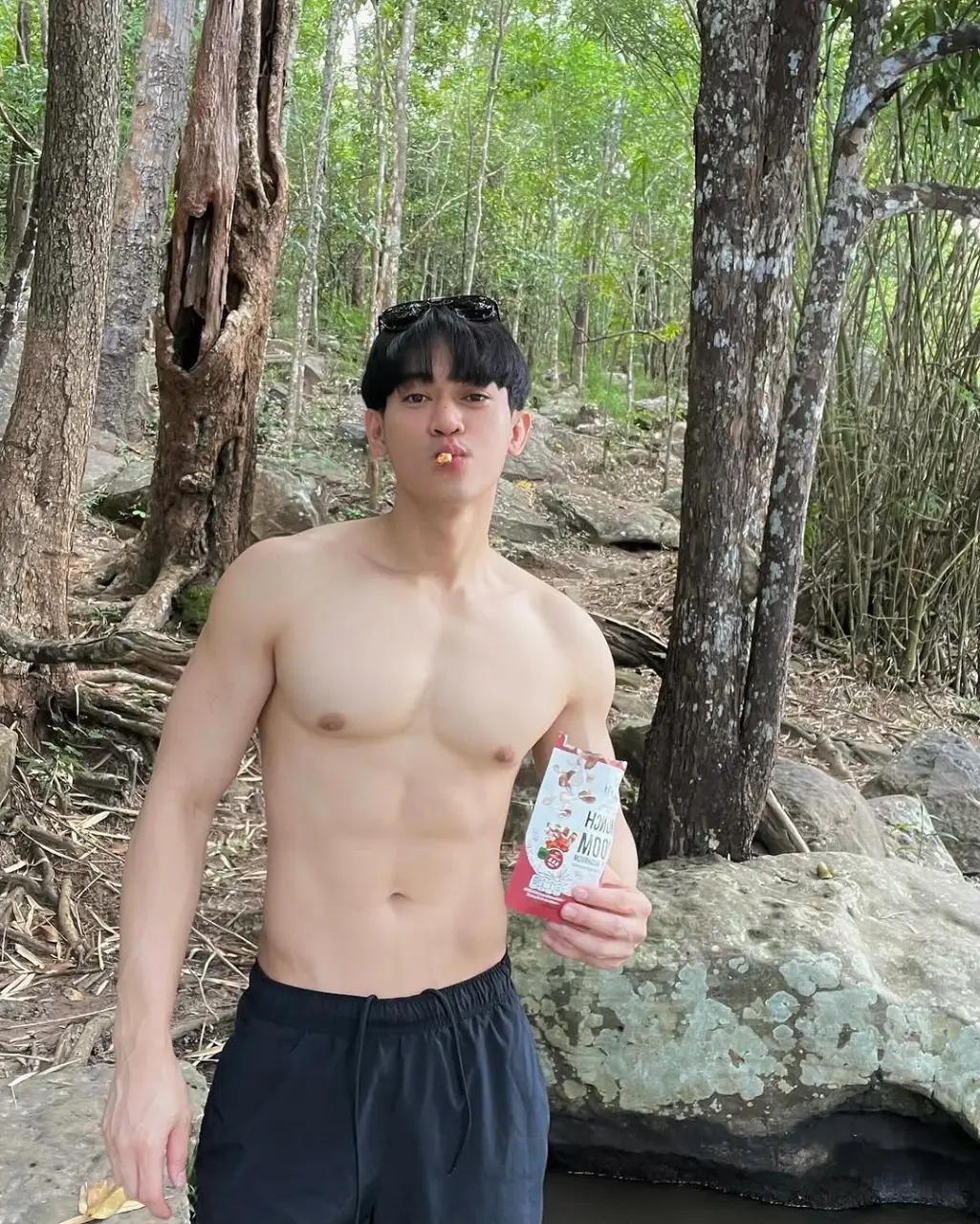 Cool GUY : LEO KIM