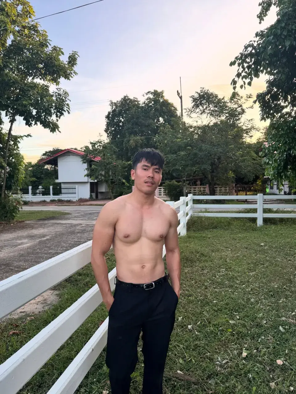 ของแซ่บที่ต้องลองลิ้มรส