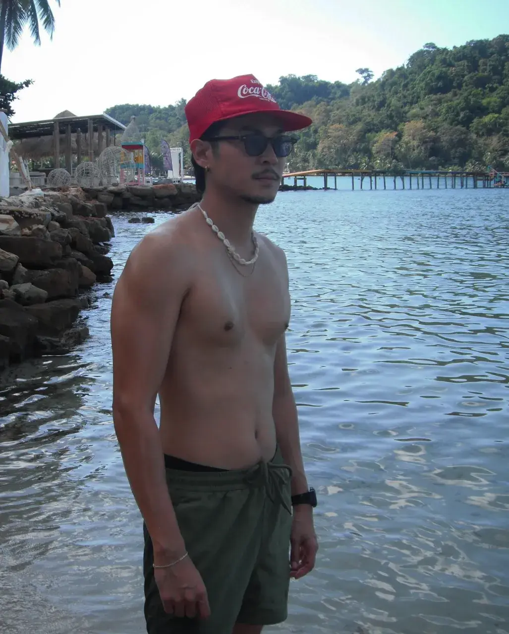 เสห่น์กายาชาย