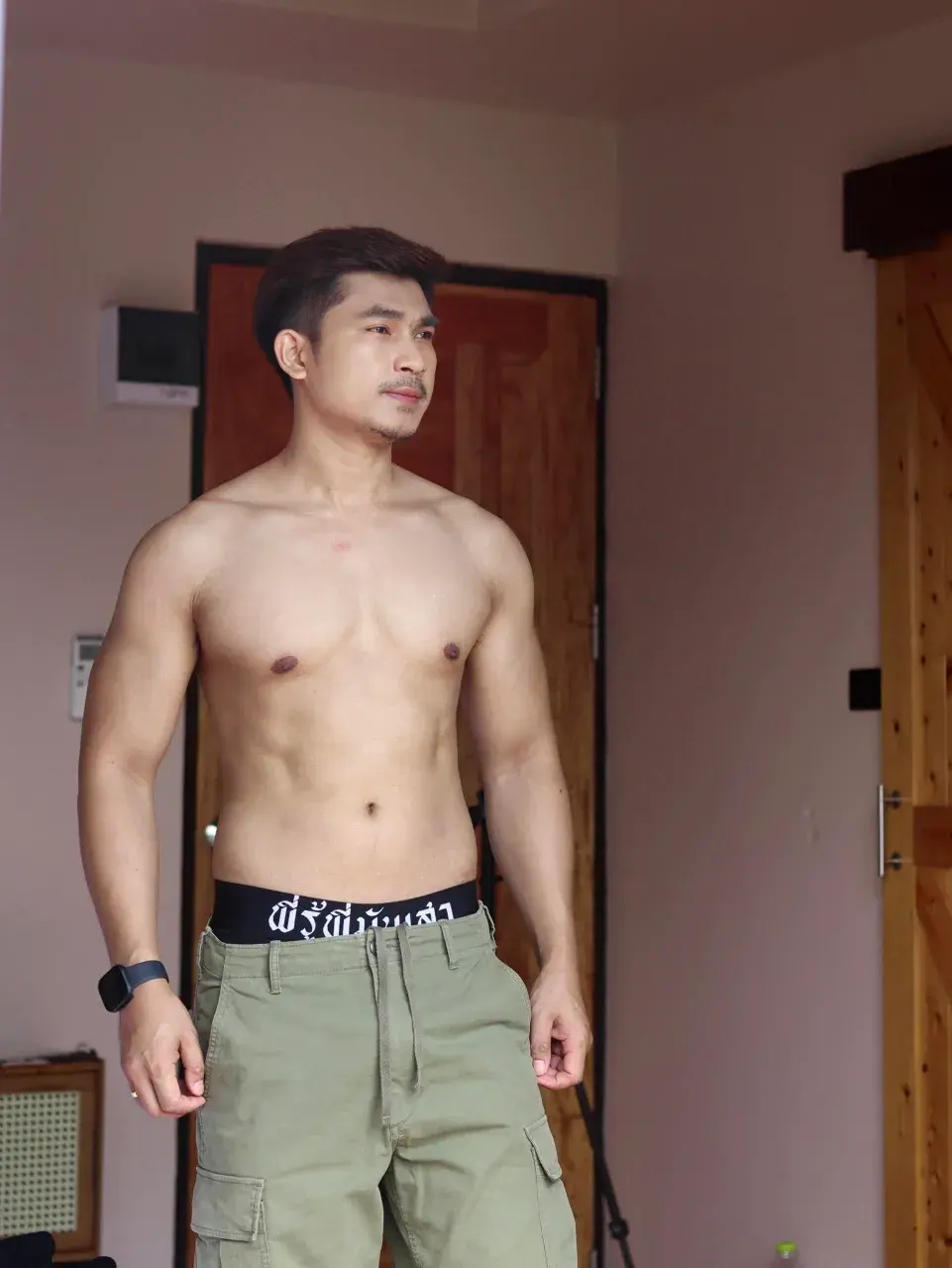 กรุบกรอบม๊วฟฟฟ