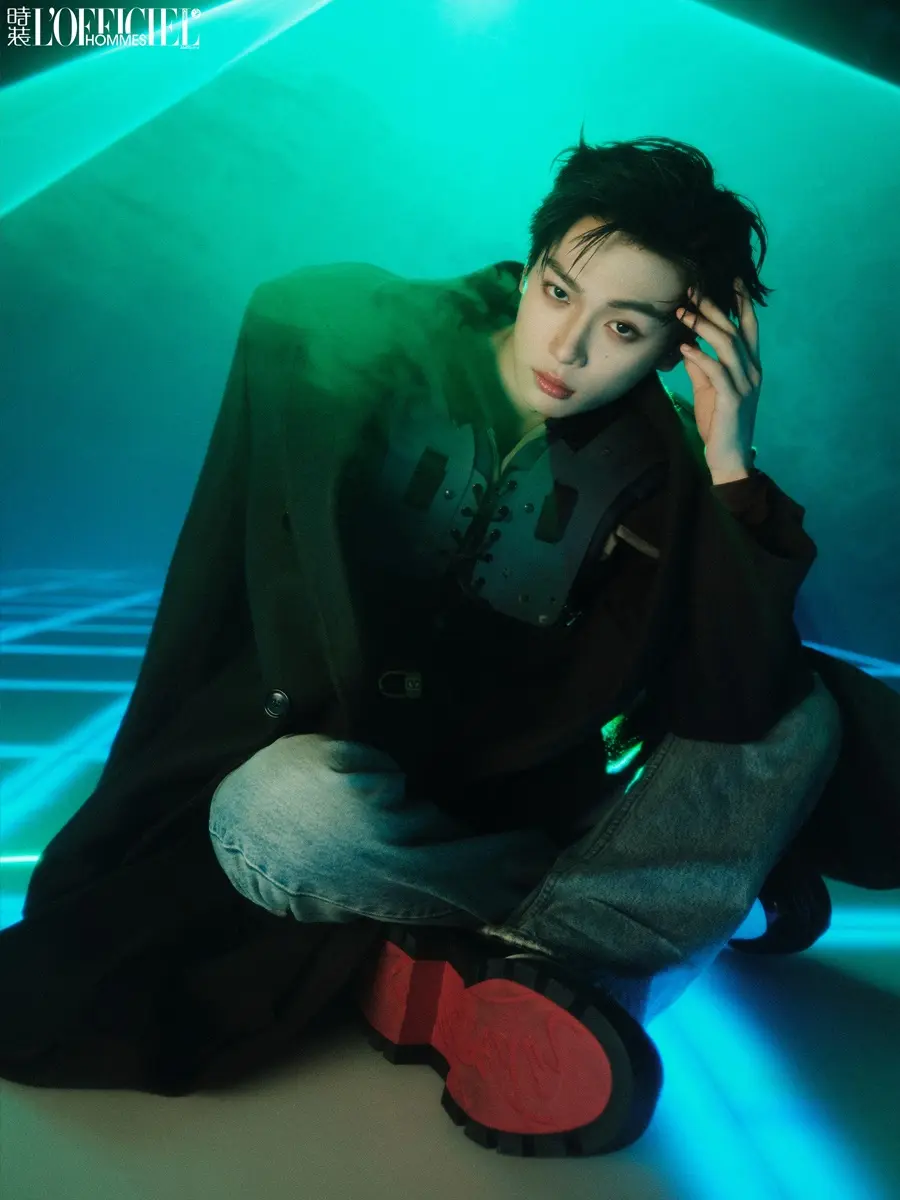 Ziyu @ L&rsquo;OFFICIEL HOMMES China September 2025
