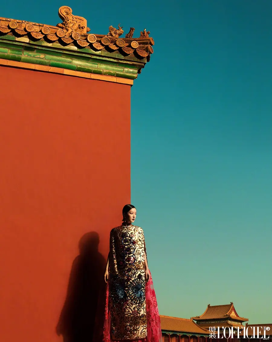Du juan @ L&rsquo;OFFICIEL China October 2025