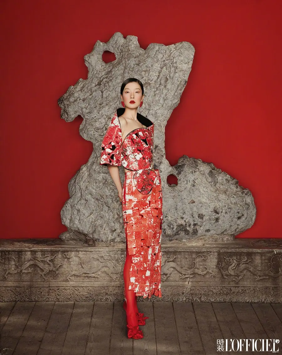 Du juan @ L&rsquo;OFFICIEL China October 2025