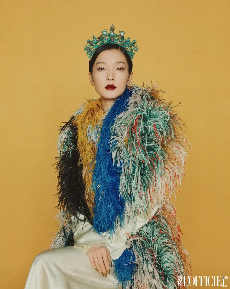 Du juan @ L&rsquo;OFFICIEL China October 2025