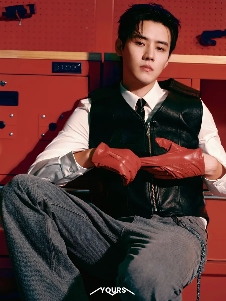 Ren Hao @ YOURS MOMENT China October 2025