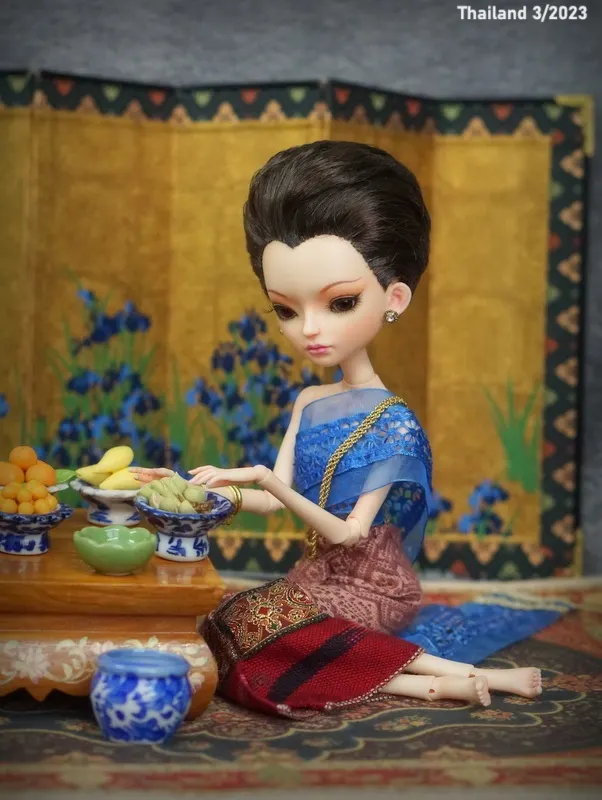 Doll in Thai Traditional Dress 🇹🇭