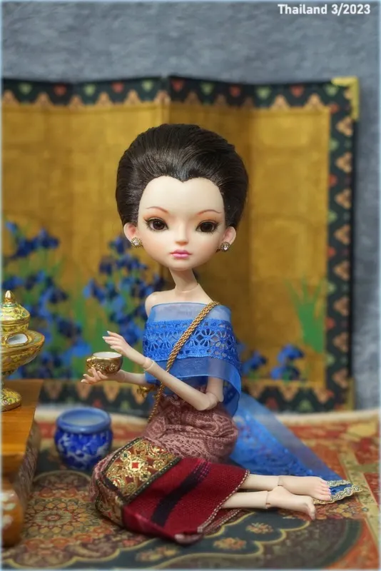 Doll in Thai Traditional Dress 🇹🇭